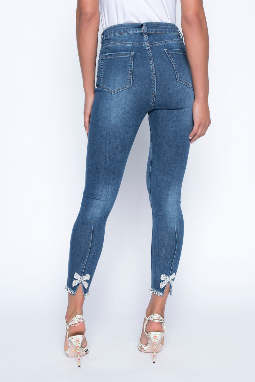 Frank Lyman's Pearl and Buckle Ankle Jeans