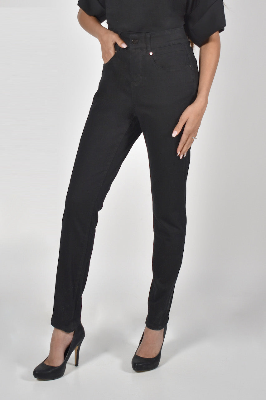 Frank Lyman's Basic High-Waisted Jeans | 213126U