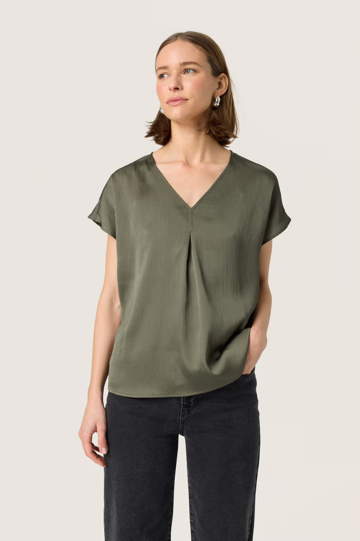 La blouse à encolure en V SOAKED | 30407198