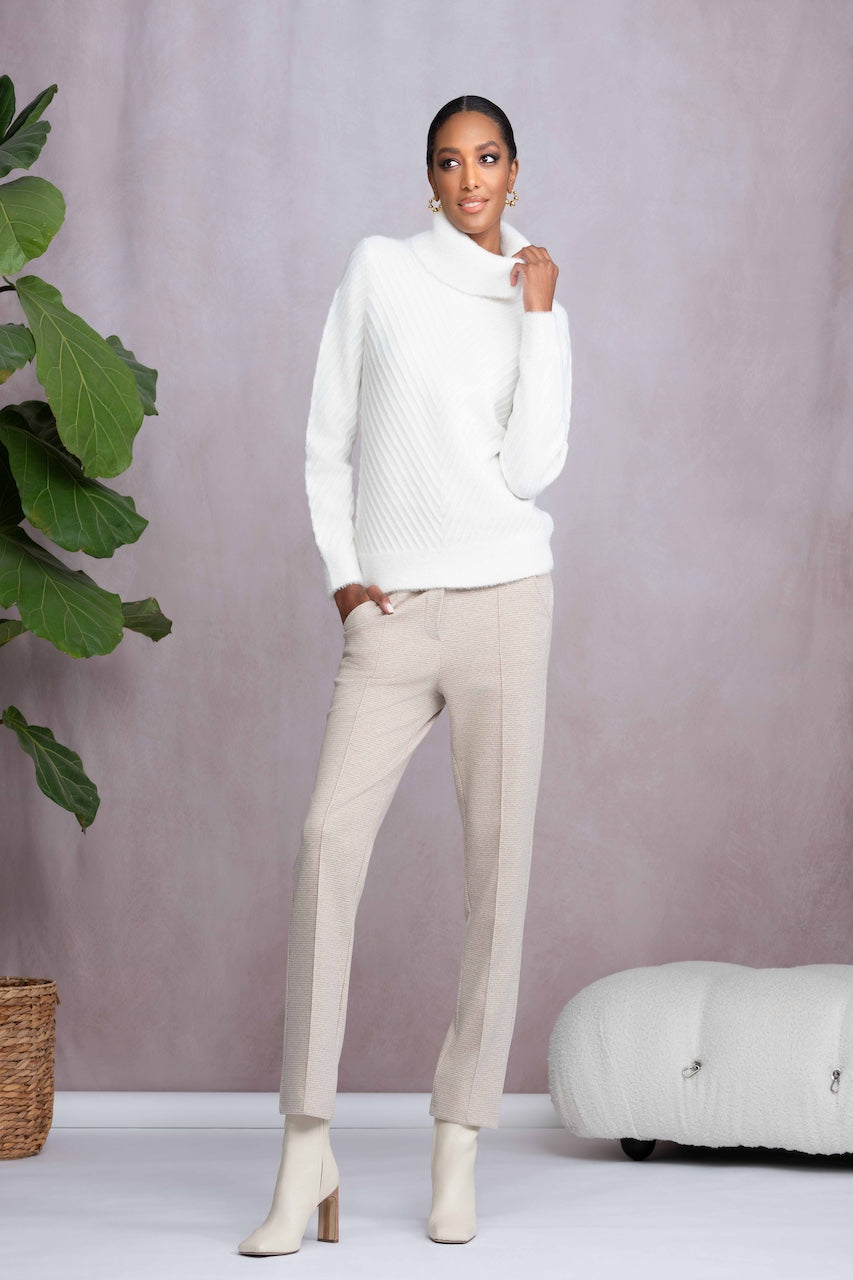 Le pull col cheminée Alison Sheri | A46020