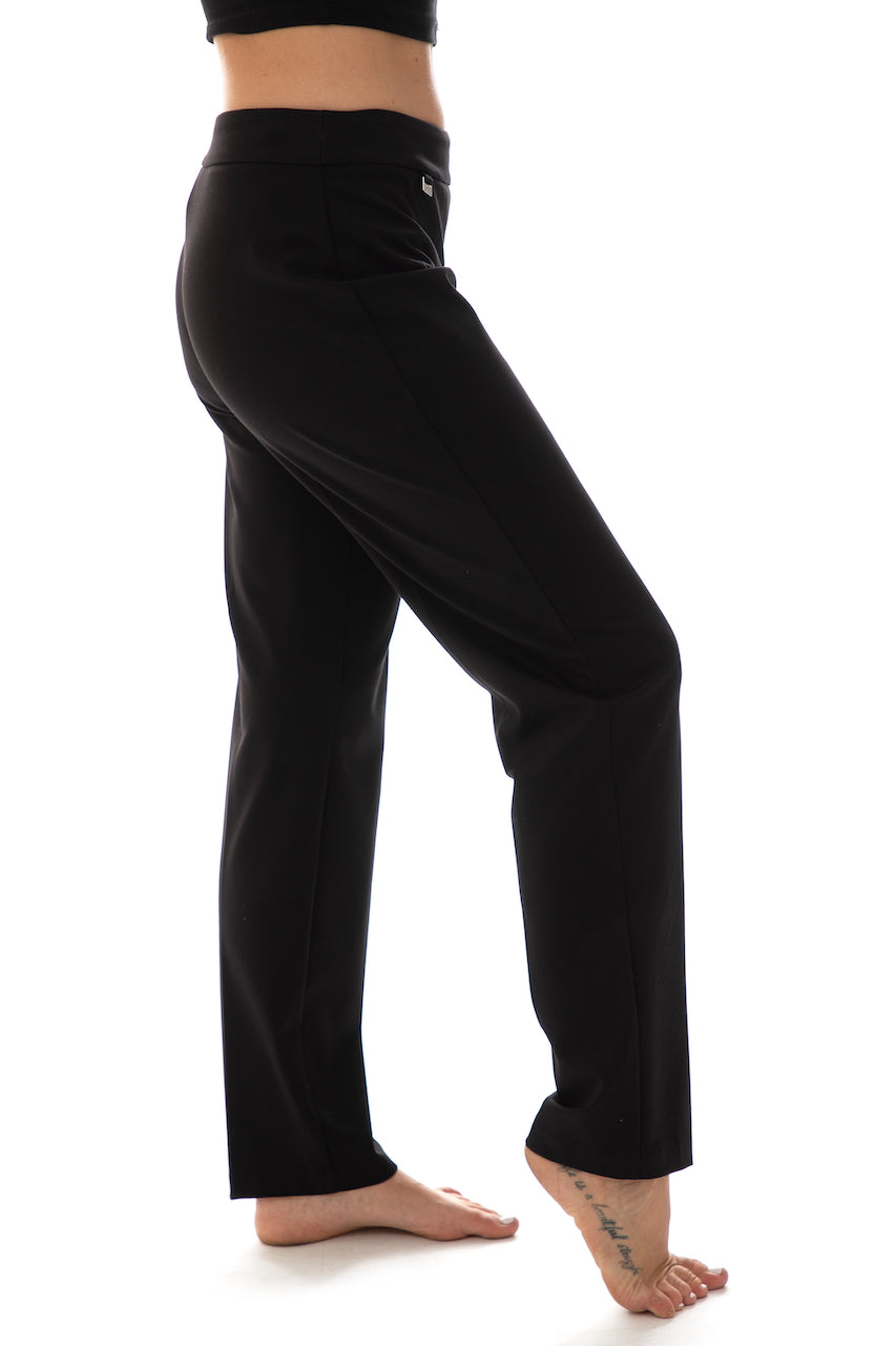 Le pantalon à taille élastique