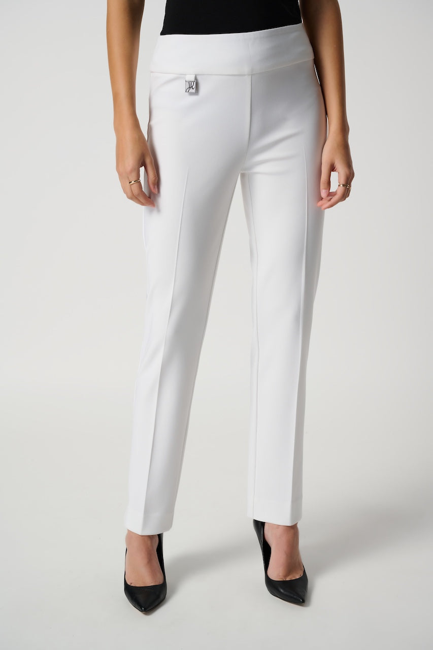 Le pantalon tailleur ajusté Joseph Ribkoff | 144092NOS