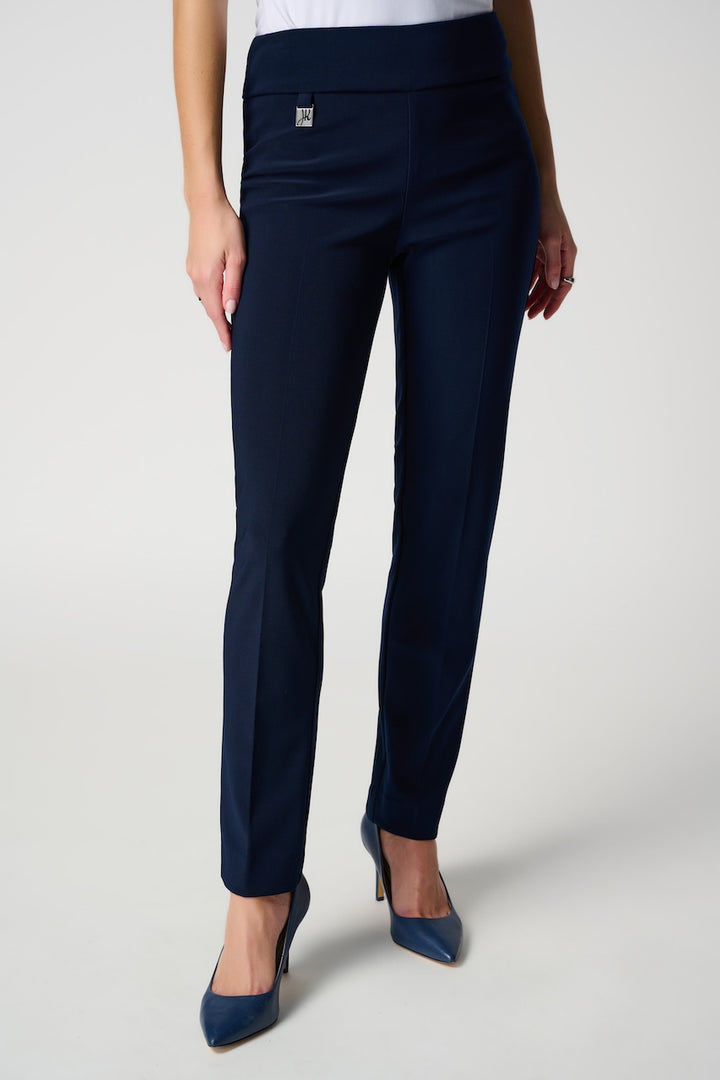 Le pantalon tailleur ajusté Joseph Ribkoff | 144092NOS