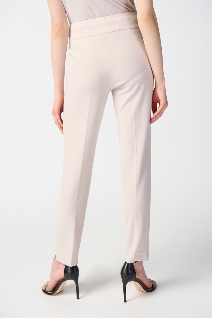 Le pantalon tailleur ajusté Joseph Ribkoff | 144092NOS
