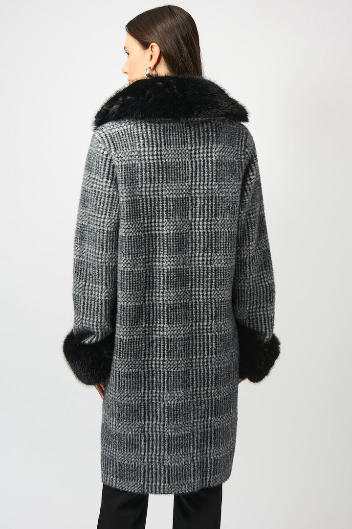 Le manteau en jacquard à carreaux Joseph Ribkoff | 253900