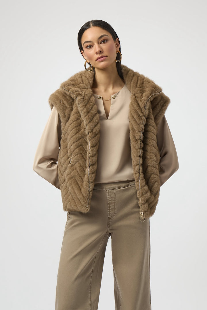 La veste en fausse fourrure Joseph Ribkoff | Hots | 254906