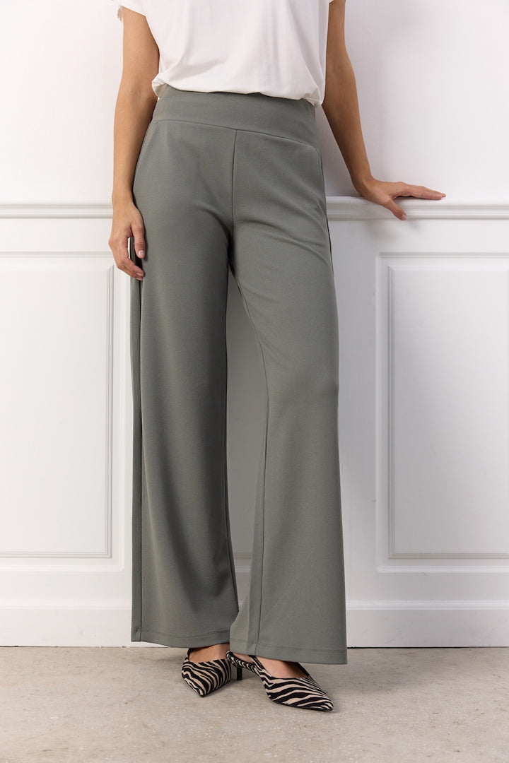 Le pantalon décontracté Soya Concept | 25330