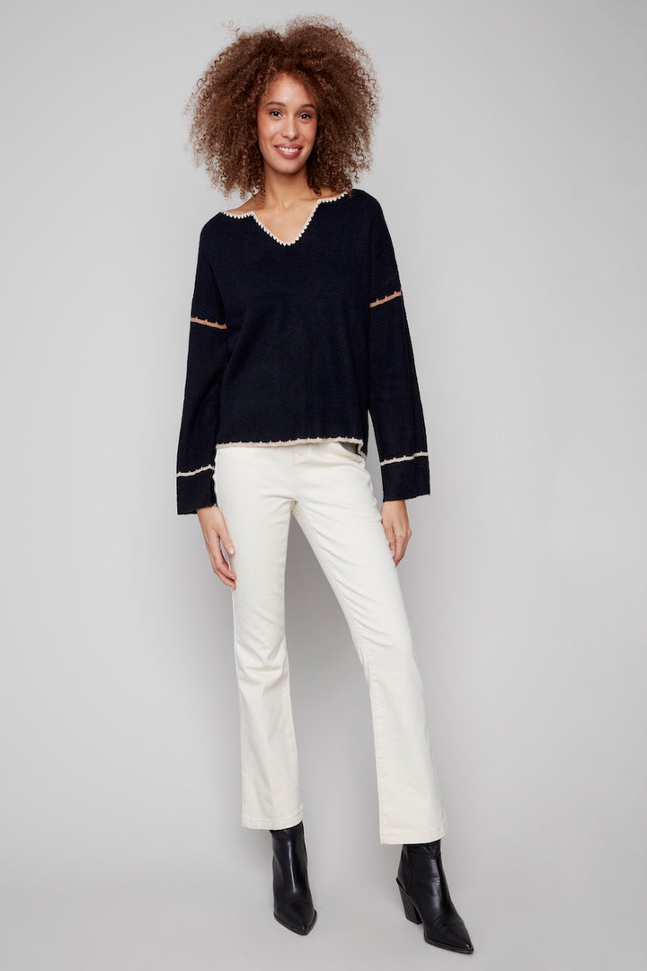 Le pull côtelé et brodé Charlie B. | C2879-365C