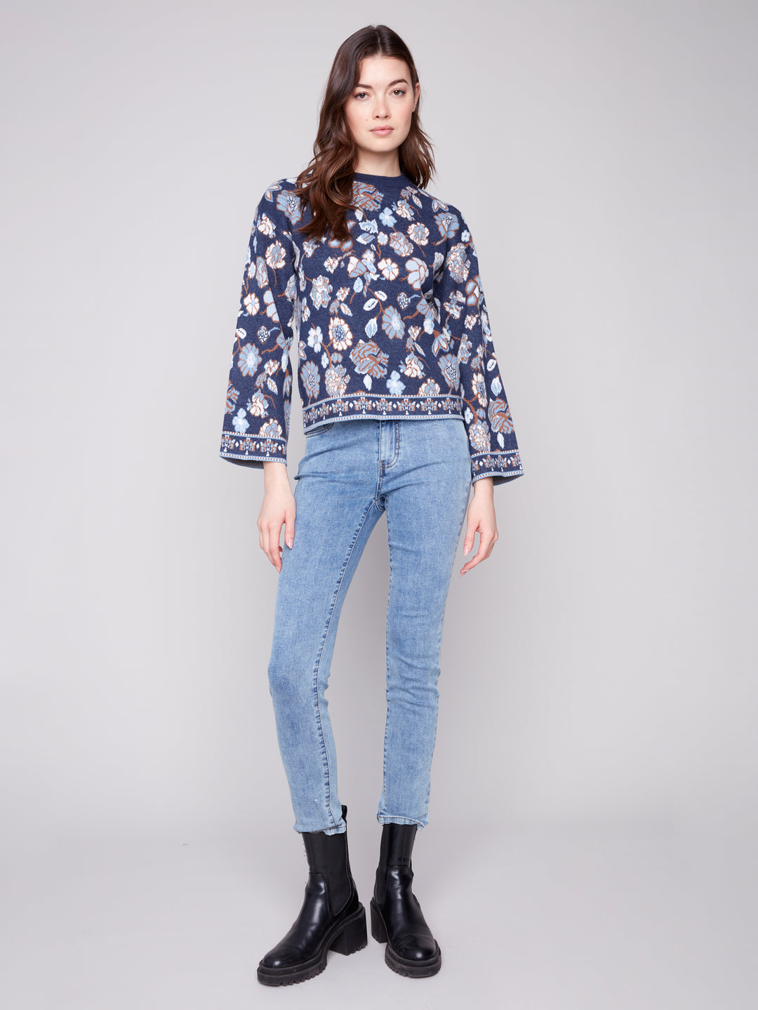 Le pull à col rond Charlie B. | C2905-974A